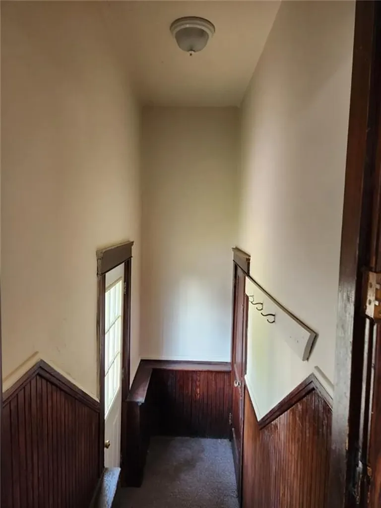 52 Yeoman Avenue Cranston RI 02920