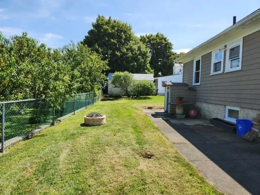 52 Yeoman Avenue Cranston RI 02920