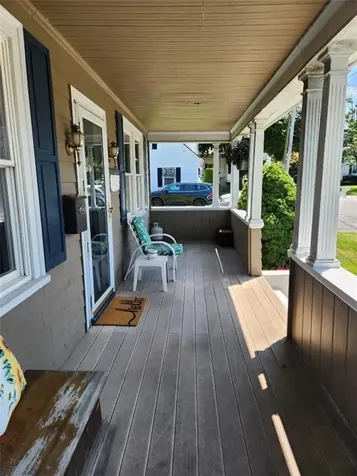 52 Yeoman Avenue Cranston RI 02920