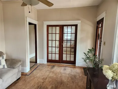 52 Yeoman Avenue Cranston RI 02920