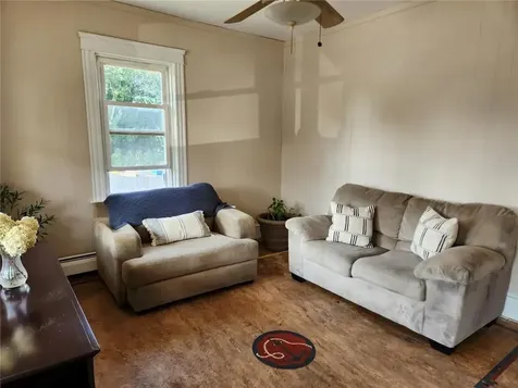 52 Yeoman Avenue Cranston RI 02920