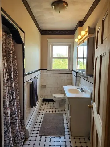 52 Yeoman Avenue Cranston RI 02920