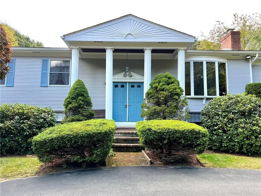 60 Mann School Road Smithfield RI 02917