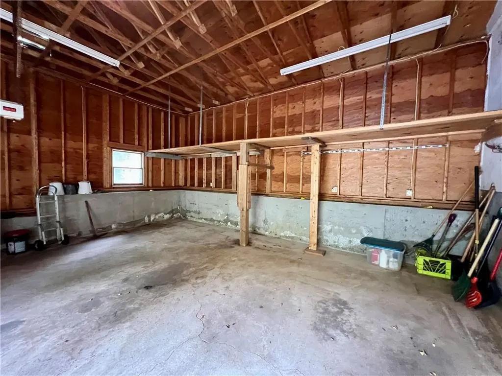 60 Mann School Road Smithfield RI 02917