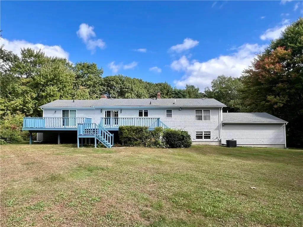 60 Mann School Road Smithfield RI 02917