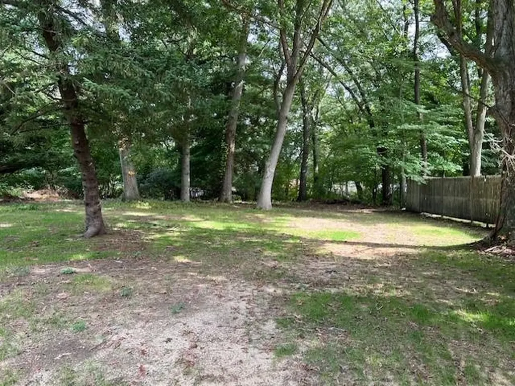 122 Carolyn Street Warwick RI 02886