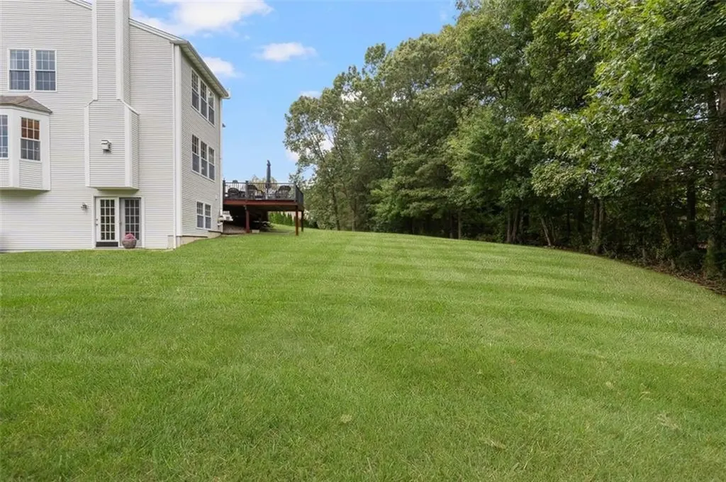 217 Castle Rocks Road Warwick RI 02886