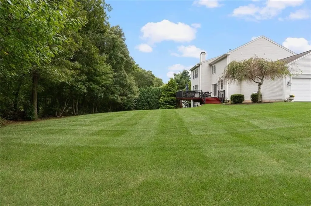 217 Castle Rocks Road Warwick RI 02886