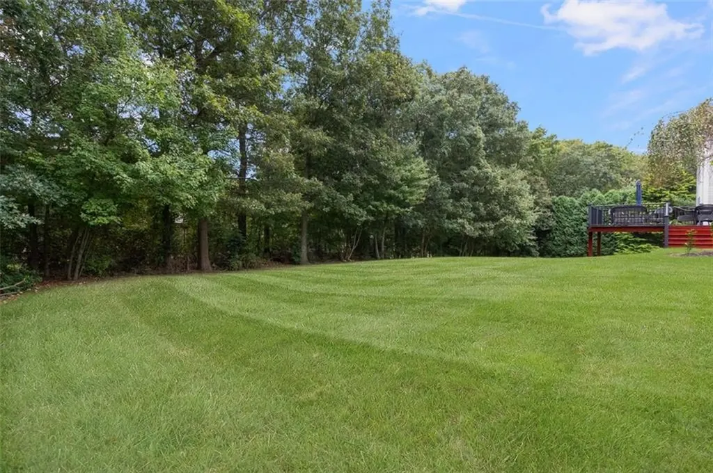 217 Castle Rocks Road Warwick RI 02886