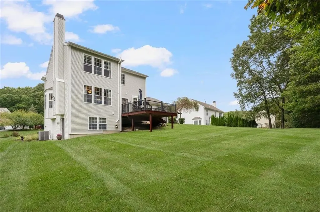 217 Castle Rocks Road Warwick RI 02886