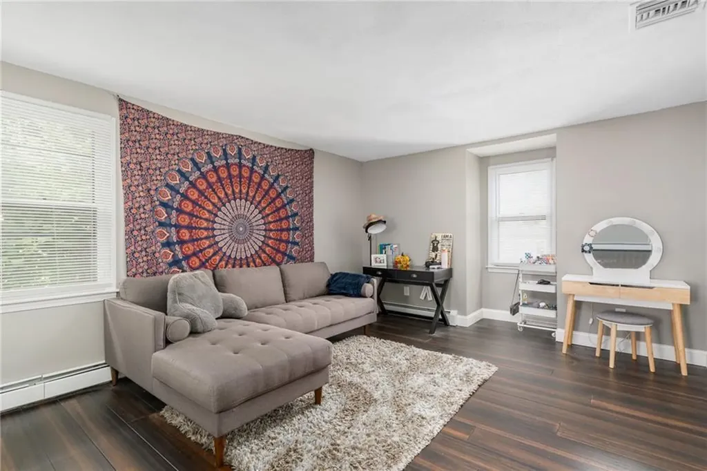 86 Rosegarden Street Warwick RI 02888