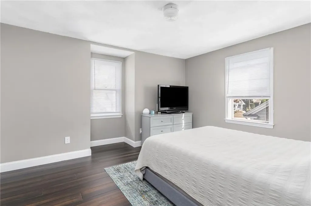 86 Rosegarden Street Warwick RI 02888