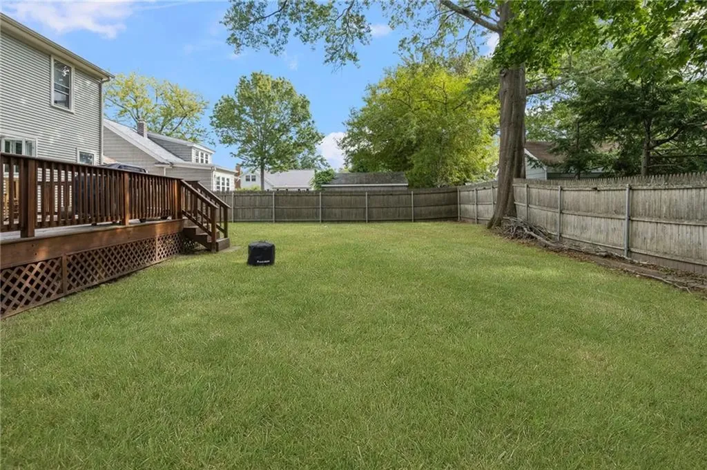 86 Rosegarden Street Warwick RI 02888