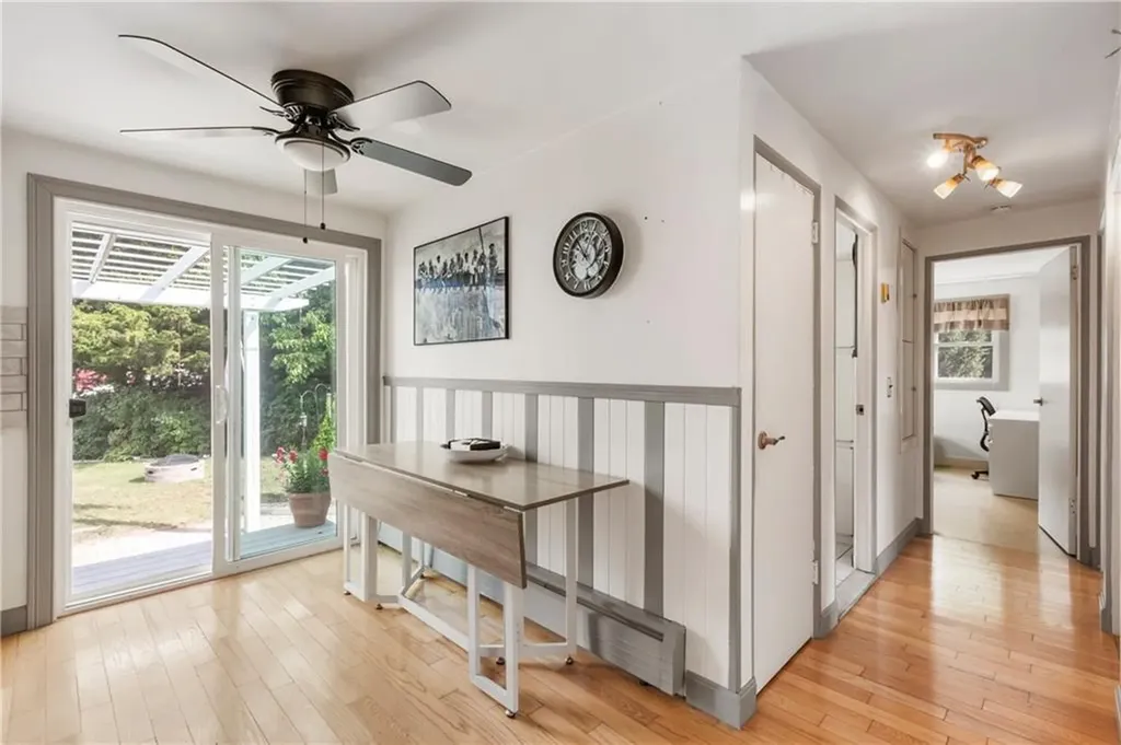 332 Vineyard Road Warwick RI 02889