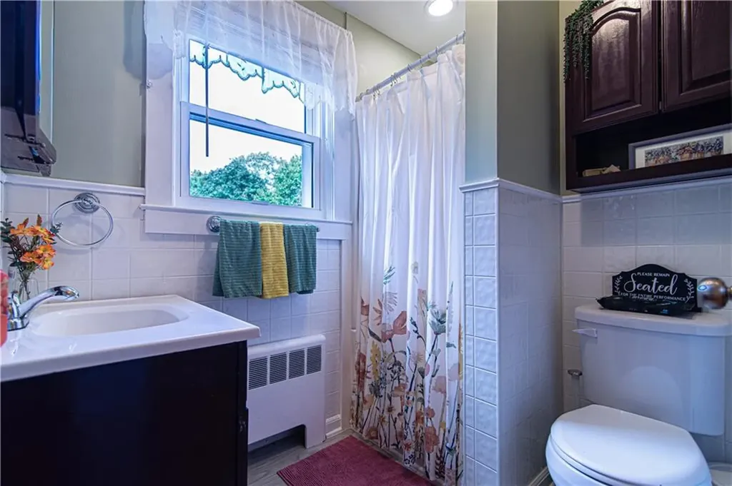 4 Johnson Avenue Johnston RI 02919