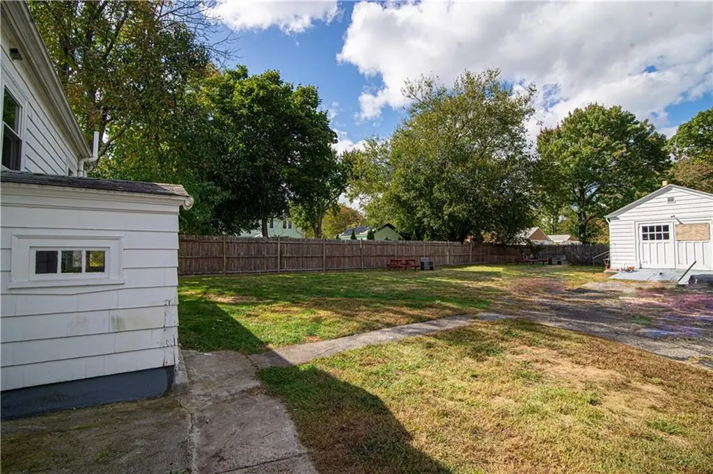 4 Johnson Avenue Johnston RI 02919