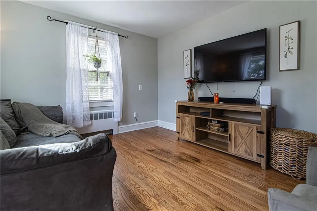 4 Johnson Avenue Johnston RI 02919