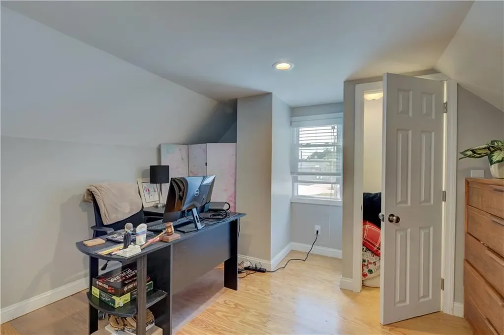 29 Magnolia Street Warwick RI 02889
