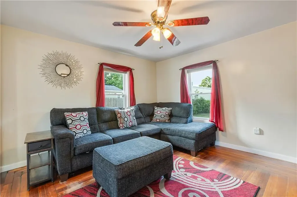 40 Dickens Street Pawtucket RI 02861