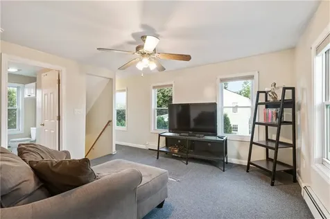 40 Dickens Street Pawtucket RI 02861