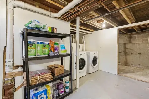 40 Dickens Street Pawtucket RI 02861