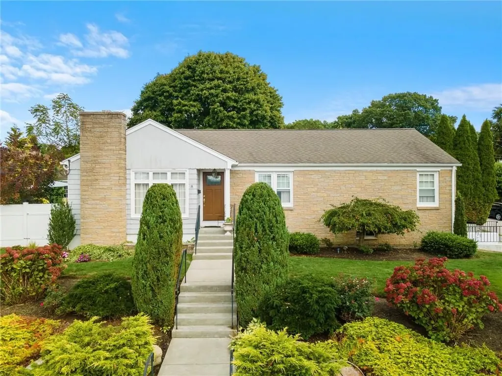 8 Arnold Drive Johnston RI 02919