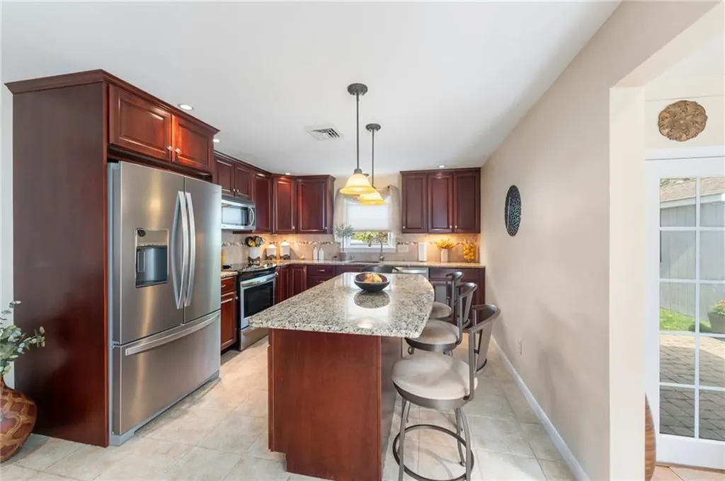 8 Arnold Drive Johnston RI 02919