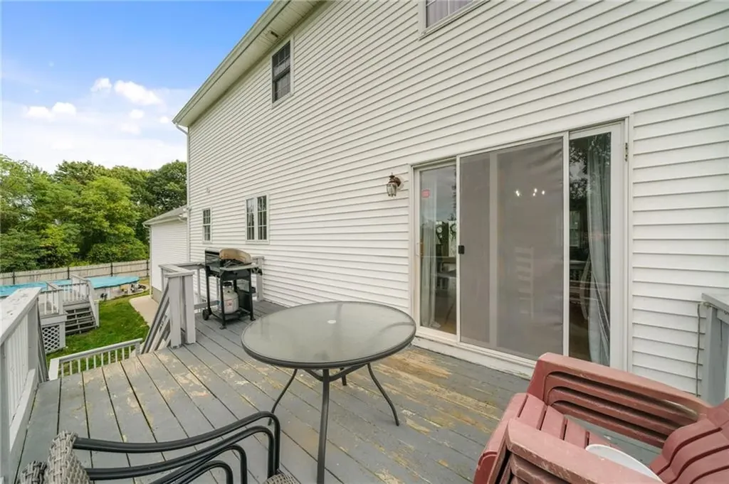 11 Point West Drive Fall River MA 02720