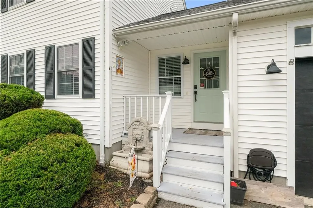 11 Point West Drive Fall River MA 02720