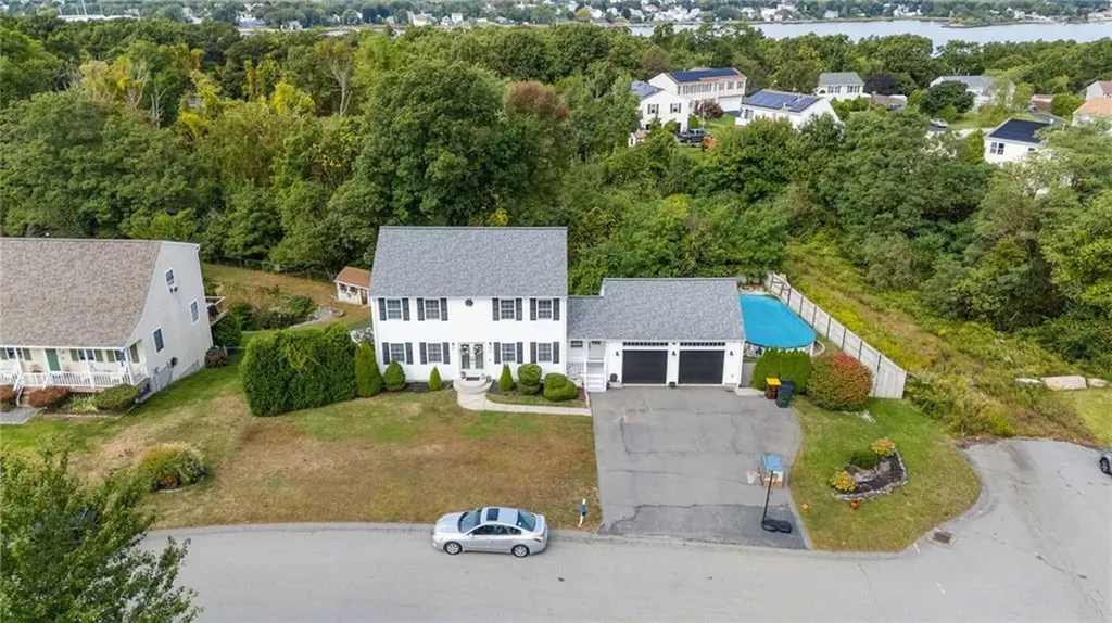 11 Point West Drive Fall River MA 02720