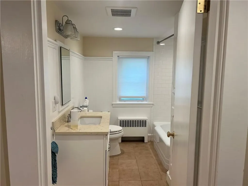 30 Garden Street Warwick RI 02888