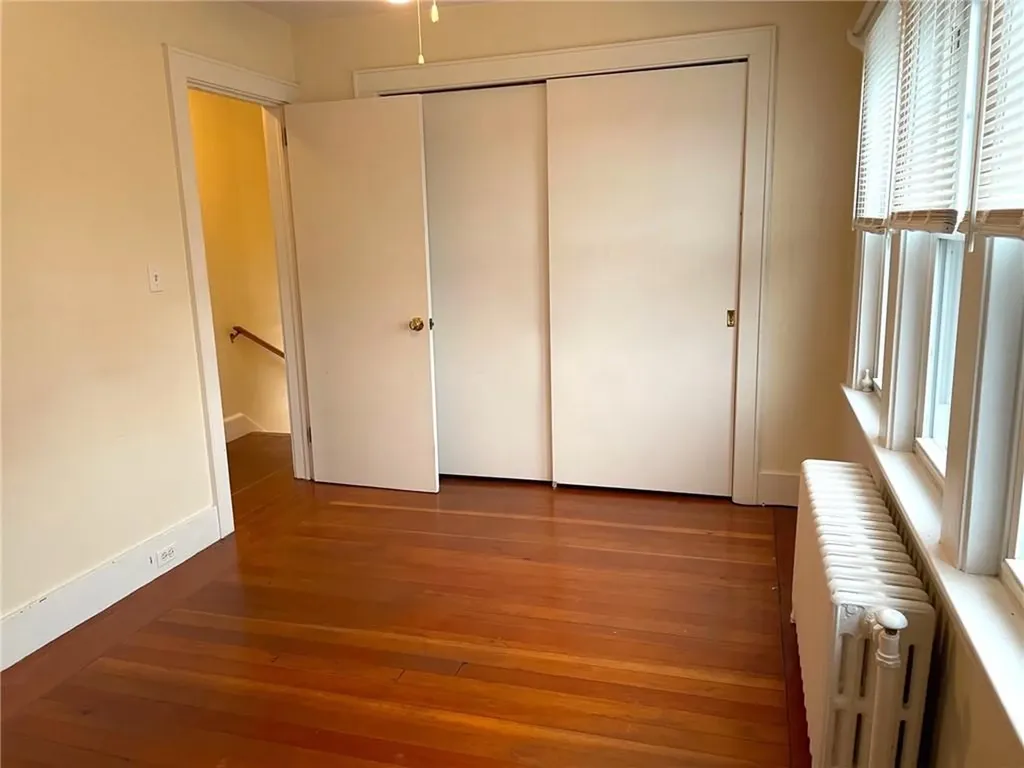 34 Caswell Avenue Newport RI 02840