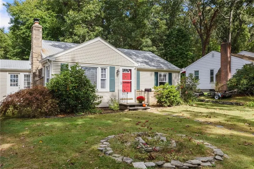 75 Darling Street Warwick RI 02886