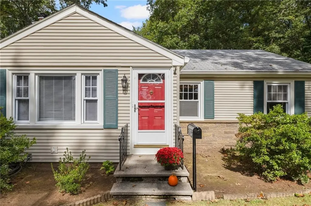 75 Darling Street Warwick RI 02886