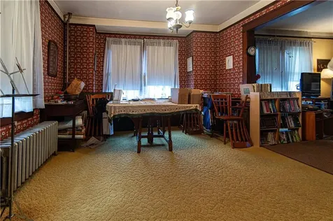 35 Arnold Street East Providence RI 02915