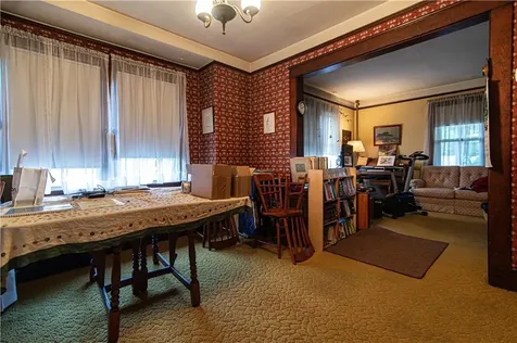 35 Arnold Street East Providence RI 02915