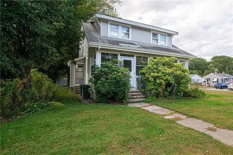 35 Arnold Street East Providence RI 02915