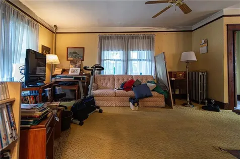 35 Arnold Street East Providence RI 02915