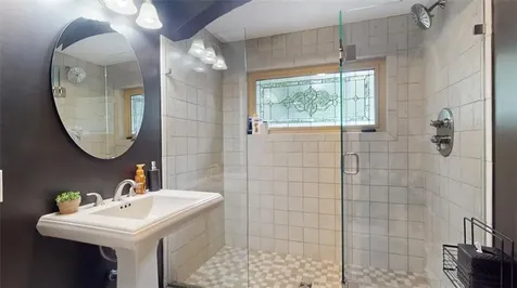 2 Amanda Court North Providence RI 02904