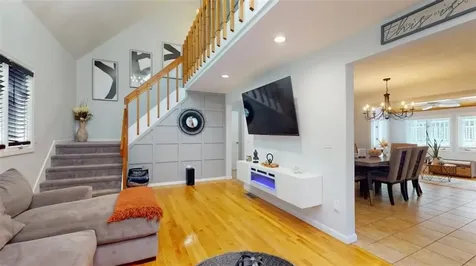 2 Amanda Court North Providence RI 02904