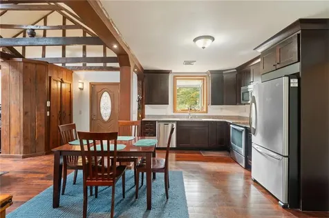 6 Foster Center Road Foster RI 02825