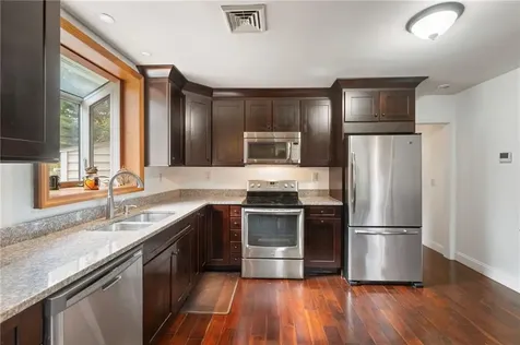 6 Foster Center Road Foster RI 02825