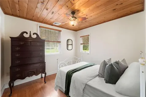 6 Foster Center Road Foster RI 02825