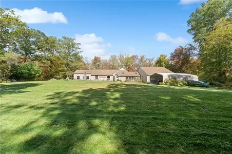 6 Foster Center Road Foster RI 02825