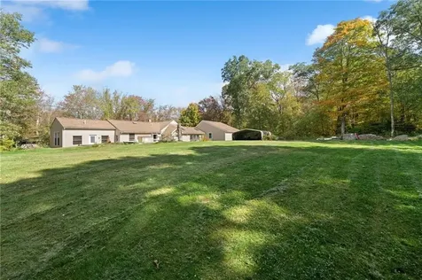 6 Foster Center Road Foster RI 02825