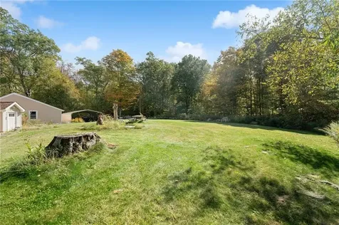 6 Foster Center Road Foster RI 02825