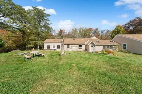 6 Foster Center Road Foster RI 02825