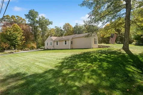 6 Foster Center Road Foster RI 02825