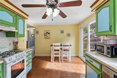 19 Gloria Street Pawtucket RI 02861