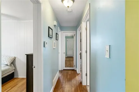 19 Gloria Street Pawtucket RI 02861